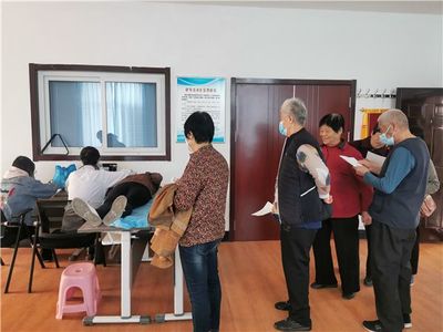 服务群众健康行｜送医进老区，温情暖人心——一场深植乡土的健康咨询之旅